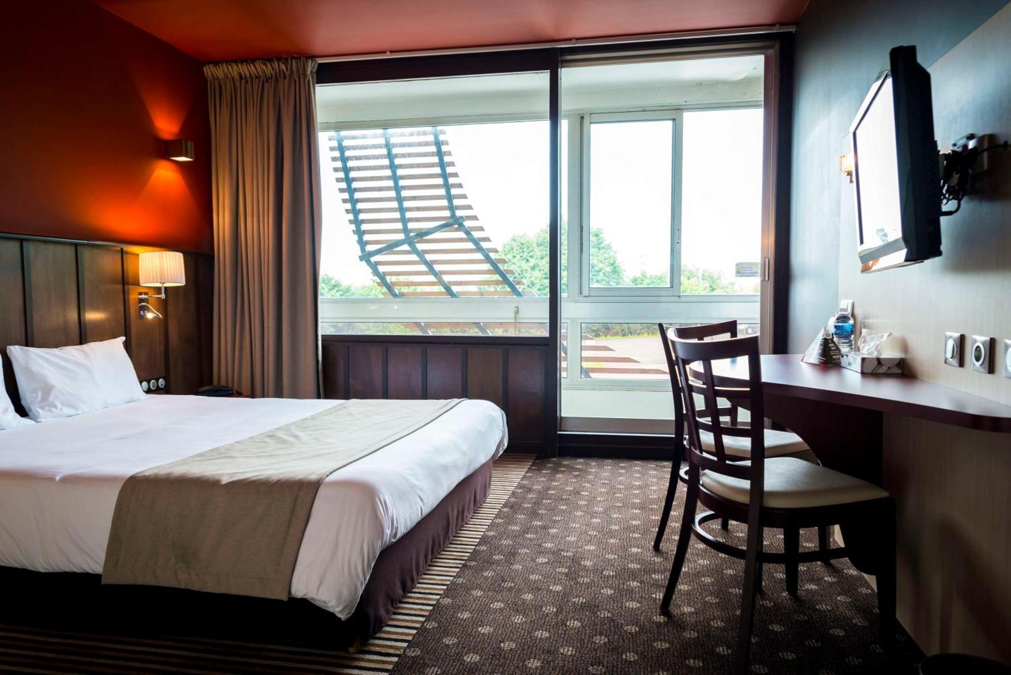 Brit Hotel Confort Saint-Brieuc Langueux Zewnętrze zdjęcie