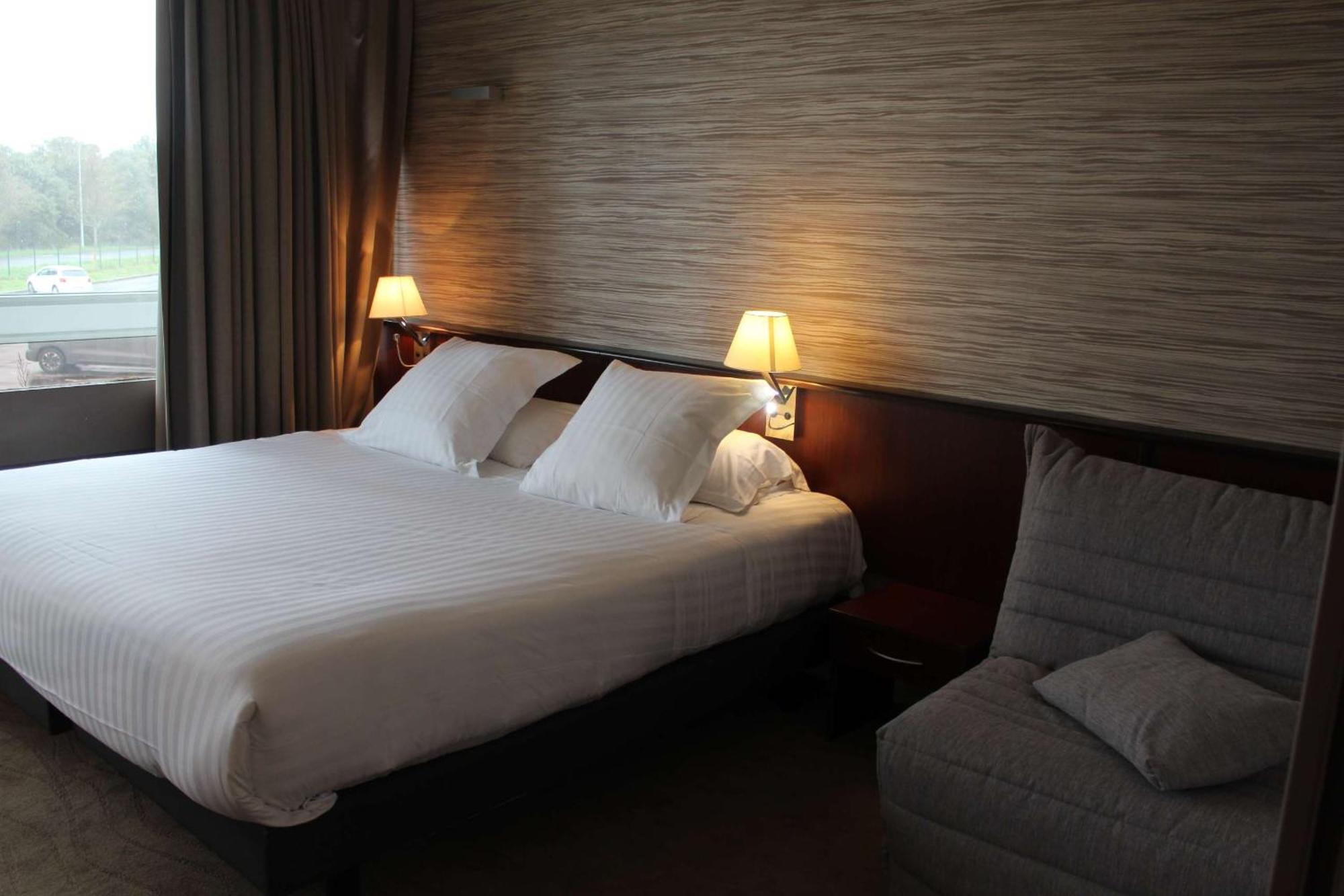 Brit Hotel Confort Saint-Brieuc Langueux Zewnętrze zdjęcie