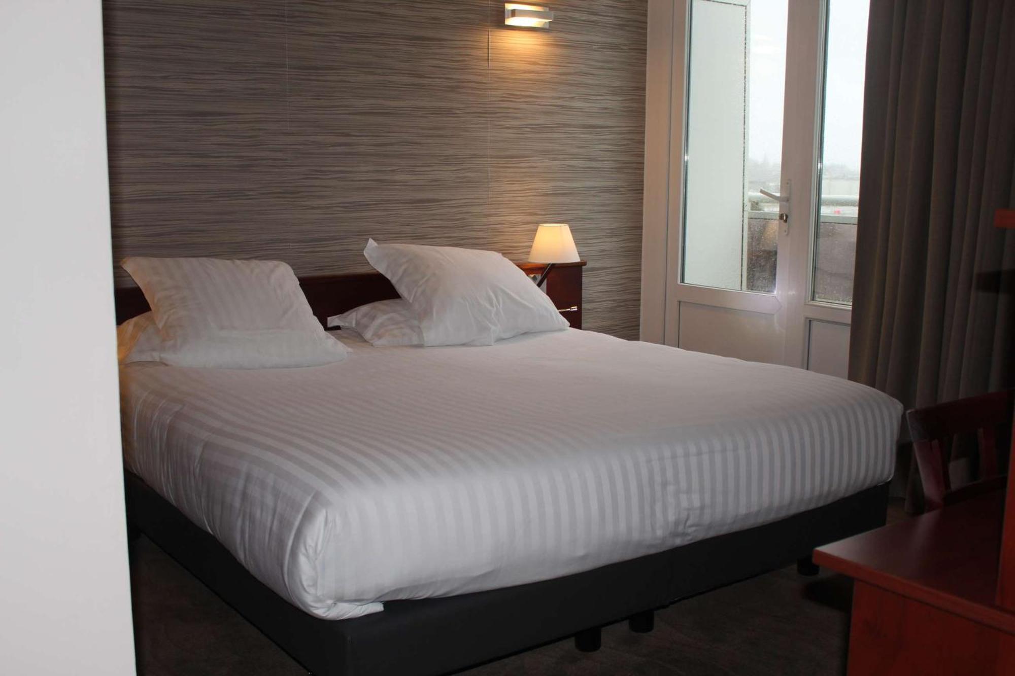 Brit Hotel Confort Saint-Brieuc Langueux Zewnętrze zdjęcie